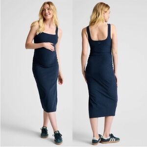 BEYOND YOGA SPACEDYE ICON bodycon Blue
MATERNITY MIDI DRESS Sz S square neckline